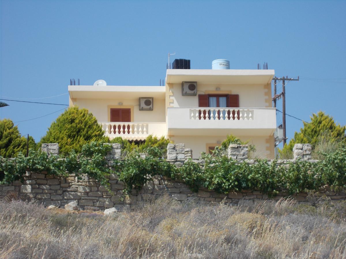 Knossos Apartments Kalamaki  Exterior foto